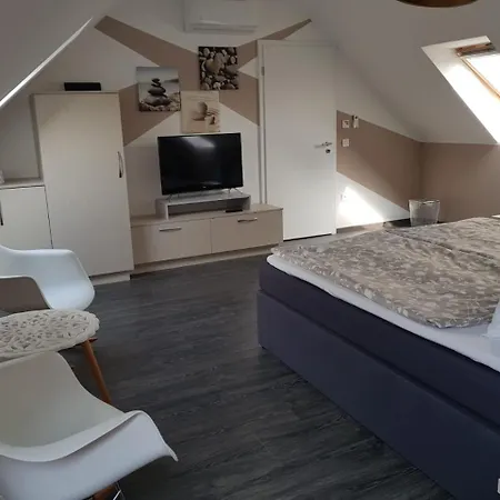 Evelin Penthouse Apartman *